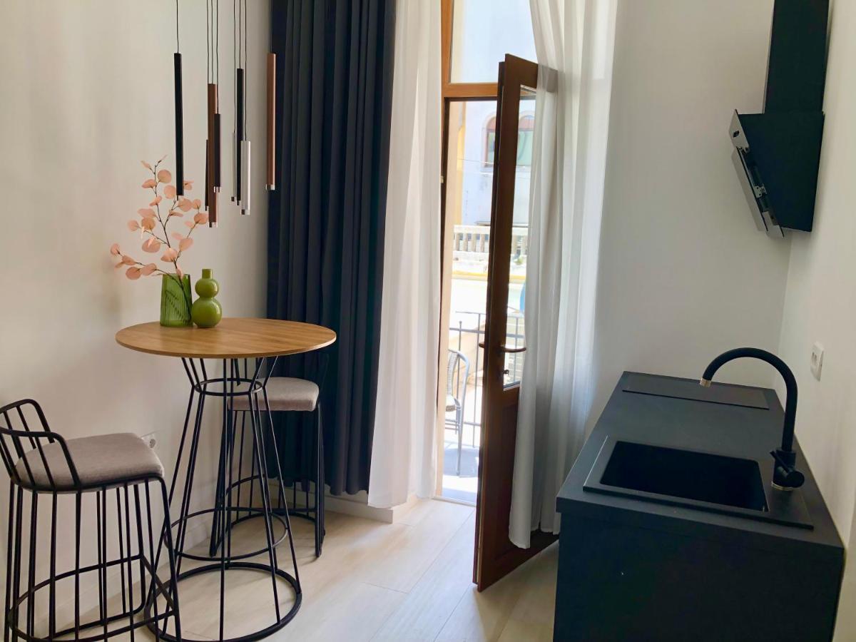 Hedone City Luxury Apartments With Free Parking Pula Exteriér fotografie
