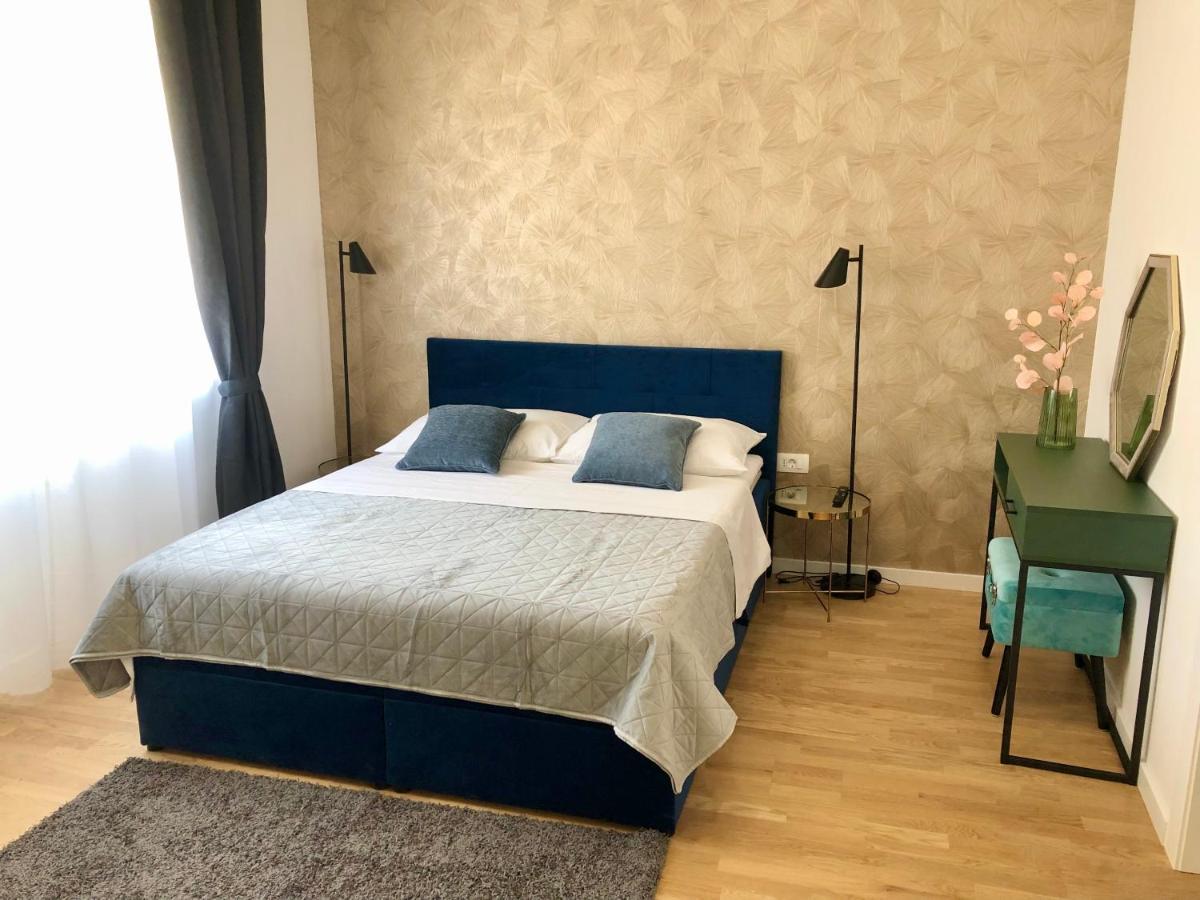 Hedone City Luxury Apartments With Free Parking Pula Exteriér fotografie