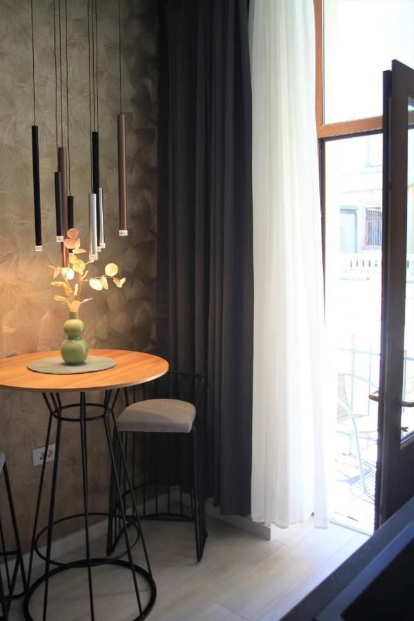 Hedone City Luxury Apartments With Free Parking Pula Exteriér fotografie