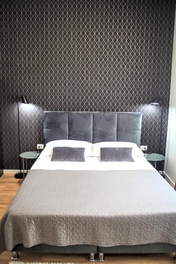 Hedone City Luxury Apartments With Free Parking Pula Exteriér fotografie